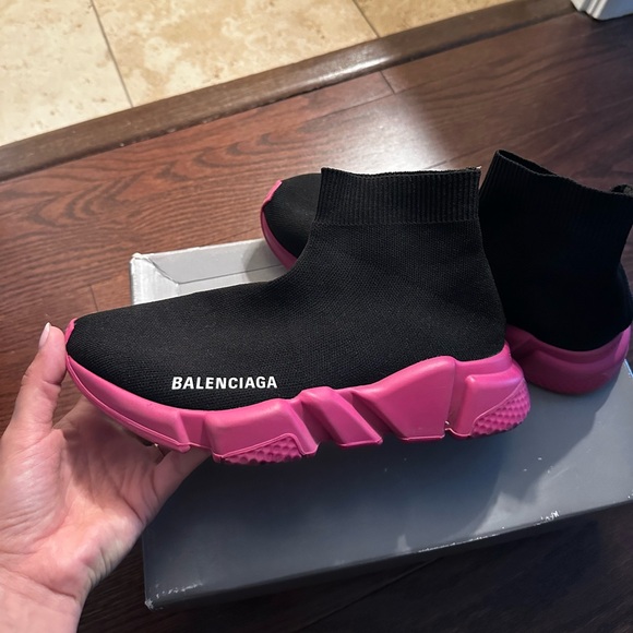 Balenciaga Speed Sneaker - Picture 2 of 6